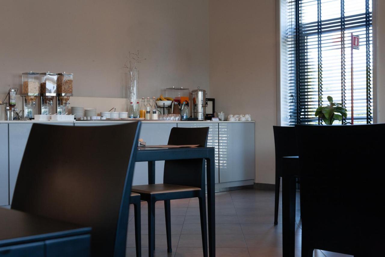 G Hotel Ancona Озимо Экстерьер фото