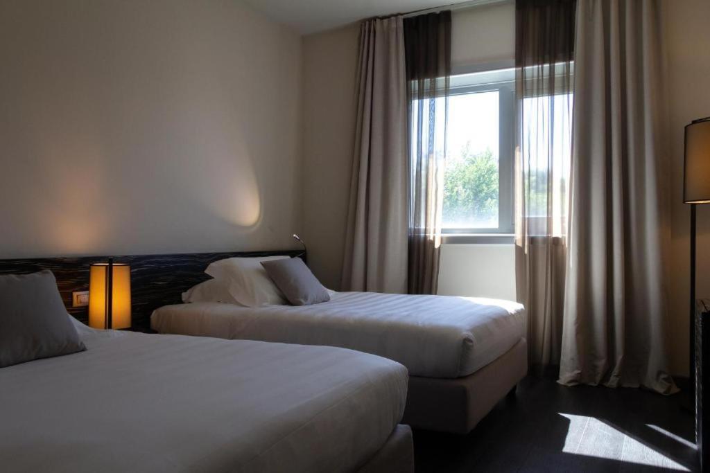 G Hotel Ancona Озимо Экстерьер фото